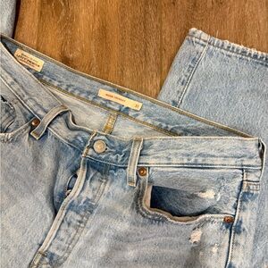Levi's Wedgie Straight Jeans